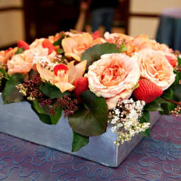 Strawberry Garden Rose Centerpiece
